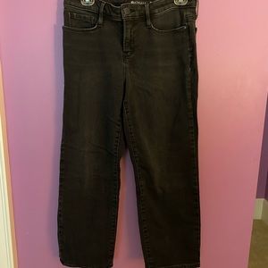 Crop length Athleta black jeans size 8 petite.